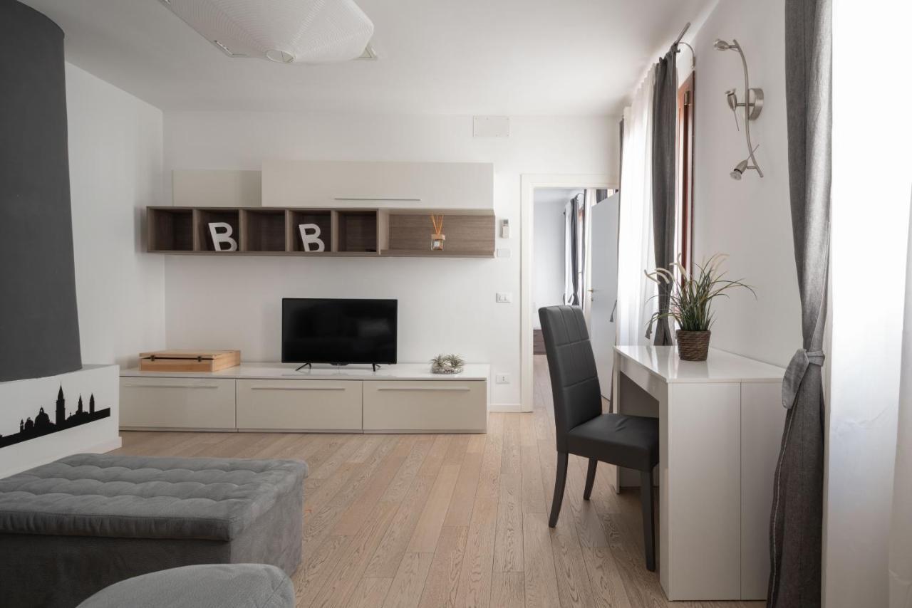 Appartamento San Marco Apartments 1 & 2 *